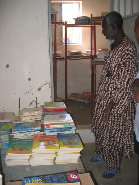 m drame le directeur de lecole 1 de madina ndiathbe