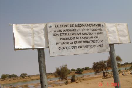 Inauguration du pont par le Pr�sident de la R�publique.